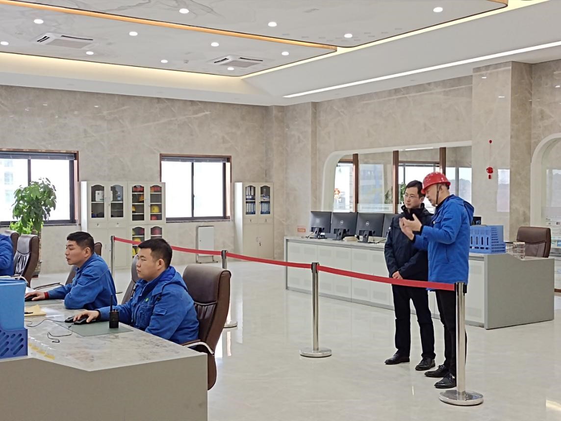 3133cc拉斯维加斯集团辅导到下属项目公司发展新春慰问